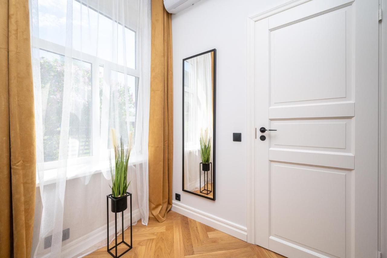 Suur-Sepa Apartement パルヌ エクステリア 写真