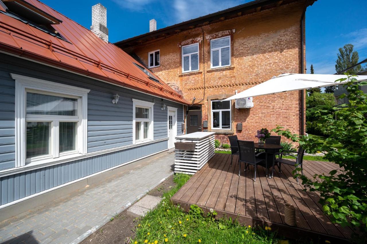 Suur-Sepa Apartement パルヌ エクステリア 写真